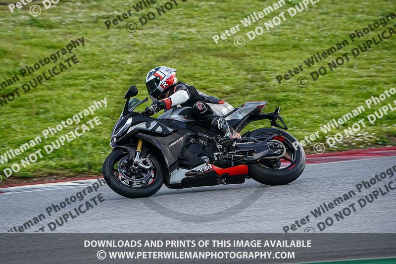 motorbikes;no limits;peter wileman photography;portimao;portugal;trackday digital images